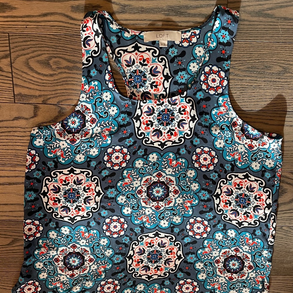 Ann Taylor Loft Sleeveless Floral Blouse